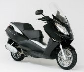 2007 Peugeot Satelis 250 Executive photo